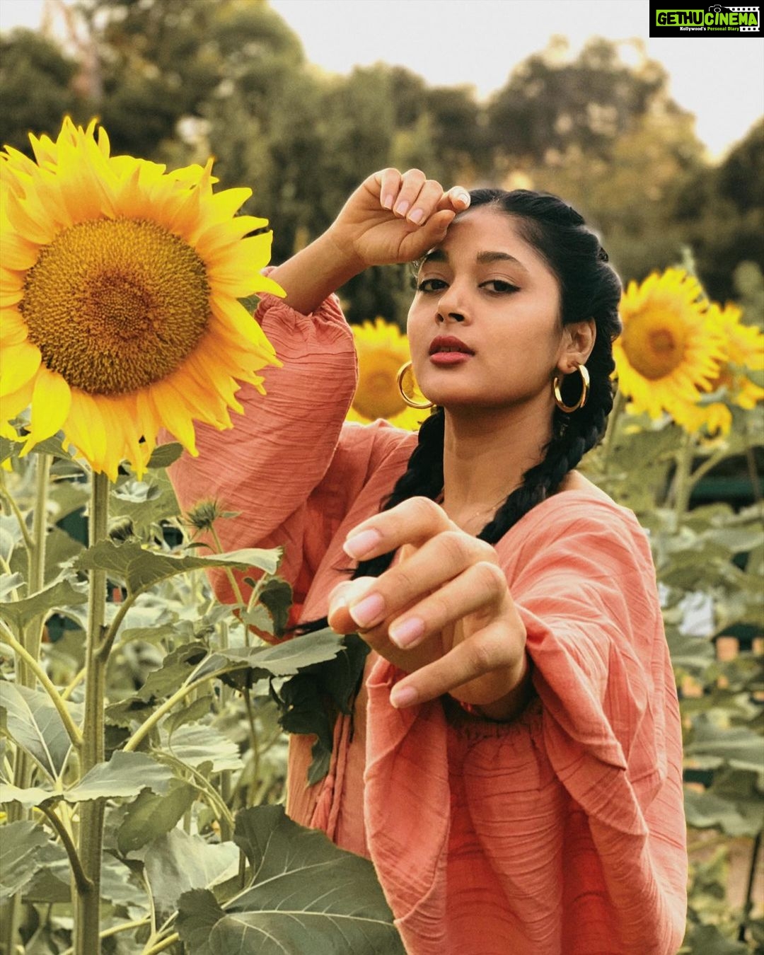 Sushma Raj Instagram - 🌻 Palo Alto, California