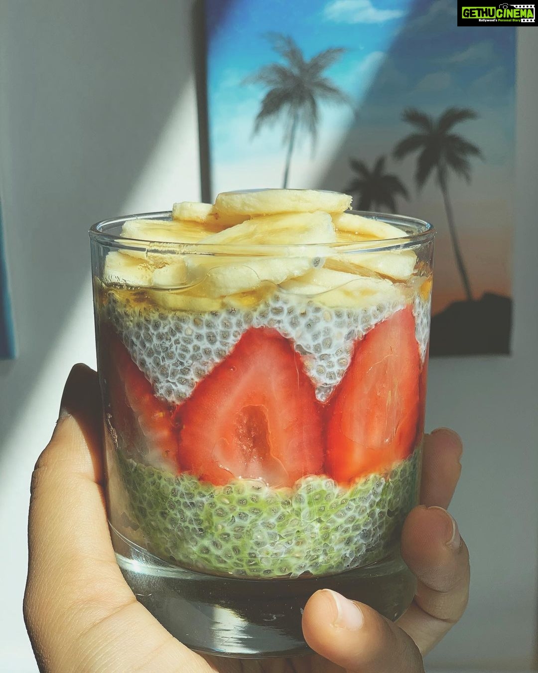 Sushma Raj Instagram - Overnight soaked #chiaseeds in Coconut milk 🥥 #chiapudding #matcha 🍵🍓🍌