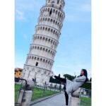 Sushma Raj Instagram - No problem any more! Manage to stop it at 4 degrees! 🤷🏻‍♀️#pisa #leaningtowerofpisa Pisa, Italy