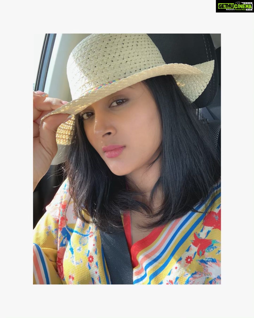 Sushma Raj Instagram - #summer is a state of mind. 🔥👒