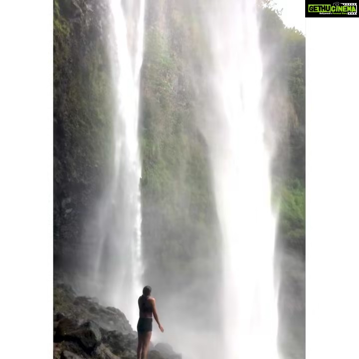 Sushma Raj Instagram - Wild,beautiful and free๐ง๐ฆ love water anytime ๐ #nature #kauai #hawaii Kauai. the Garden Island