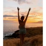 Sushma Raj Instagram - #perfectsunset ❤️ #magical #nature Hawaii