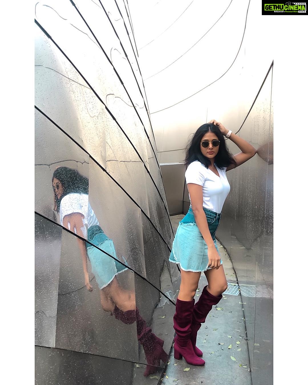 Sushma Raj Instagram - Believe you can and you’re halfway there!!! Walt Disney Concert Hall