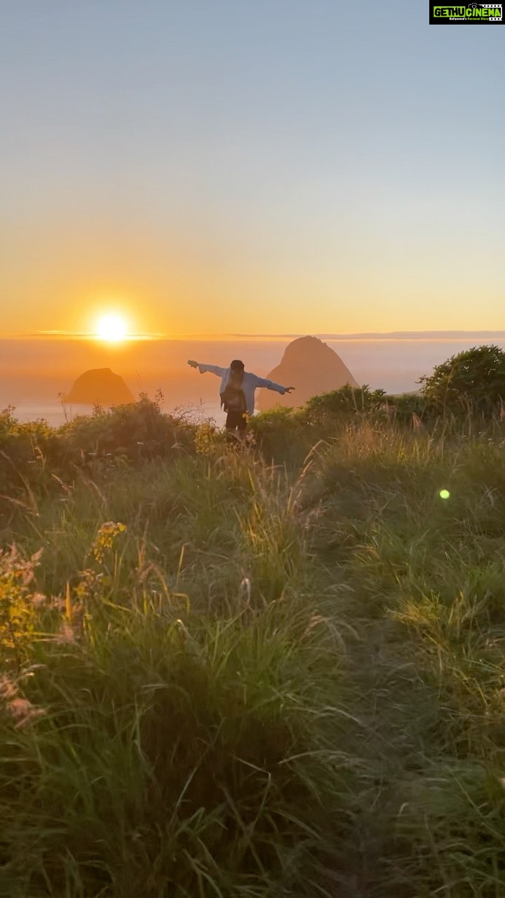Sushma Raj Instagram - #ecstatic #sunset #oregoncoast