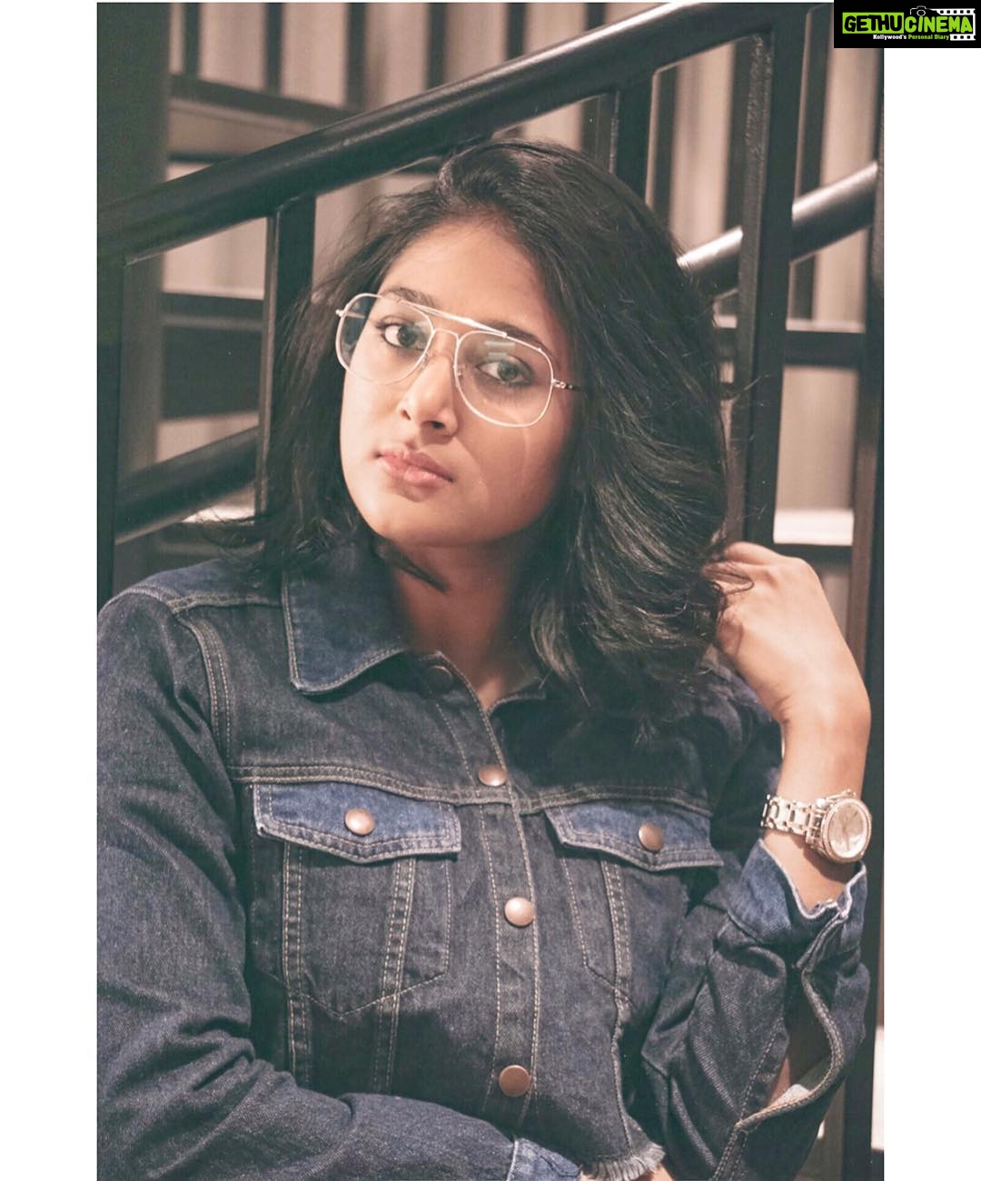 Sushma Raj Instagram - RETRO SPECTS! #retrospective