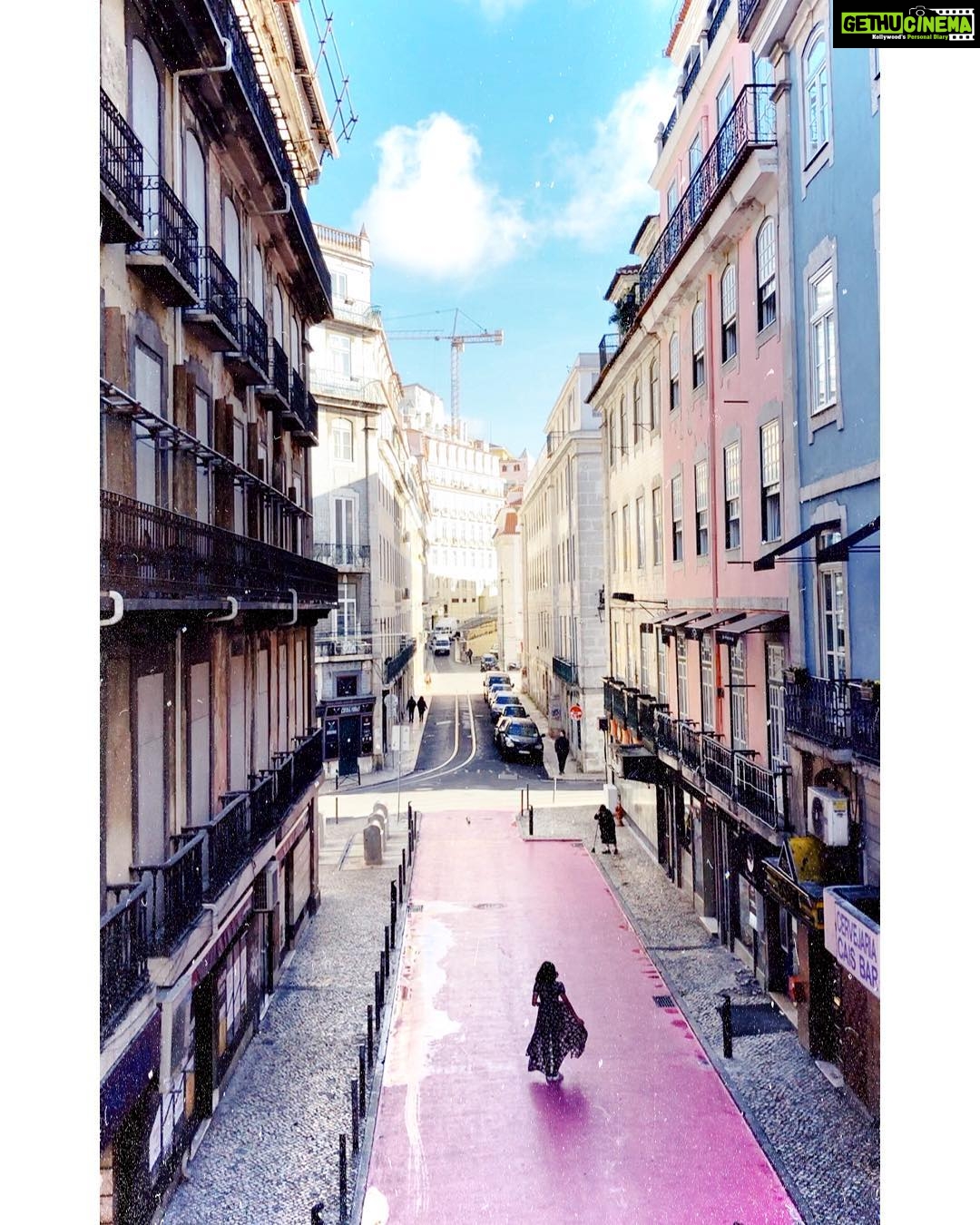 Sushma Raj Instagram - Pink Street, Lisboa