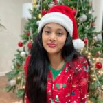 Sushma Raj Instagram - 🎄 🎅 👯‍♀️ ✨ #xmas2021