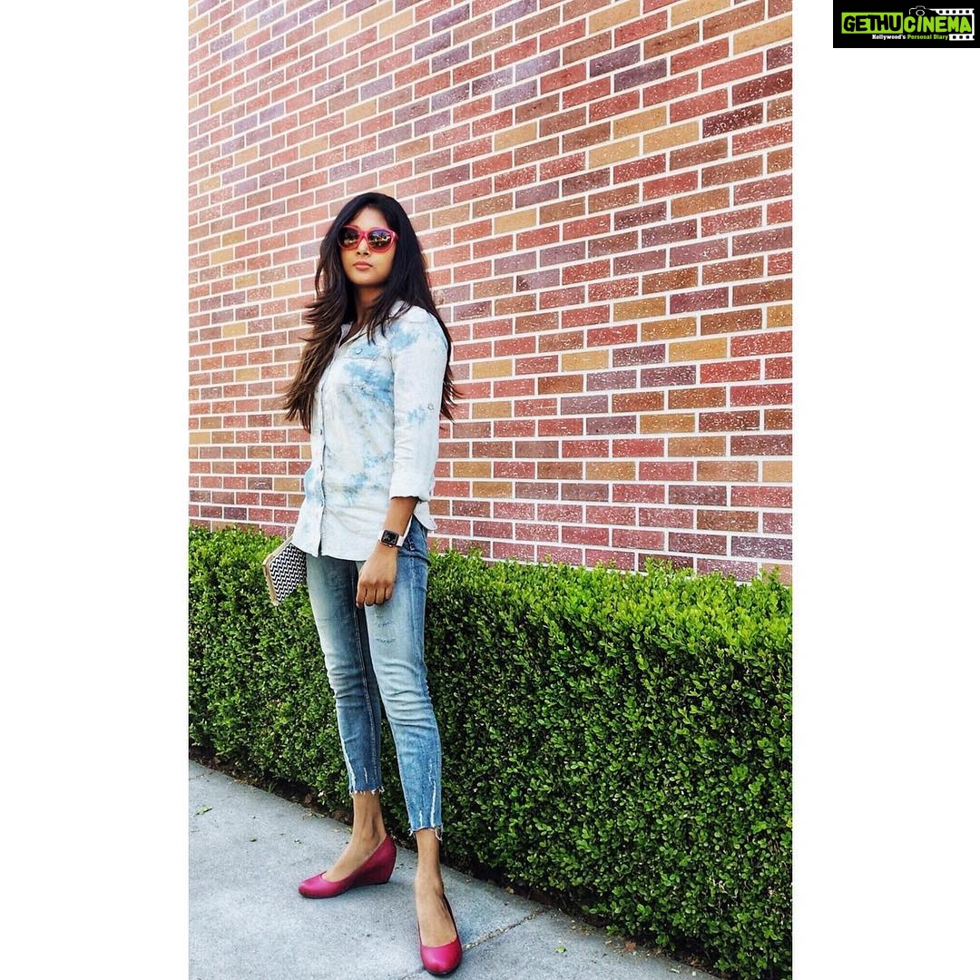 Sushma Raj Instagram - Drive towards joy is drive towards life. Seek out joy in ur surroundings!