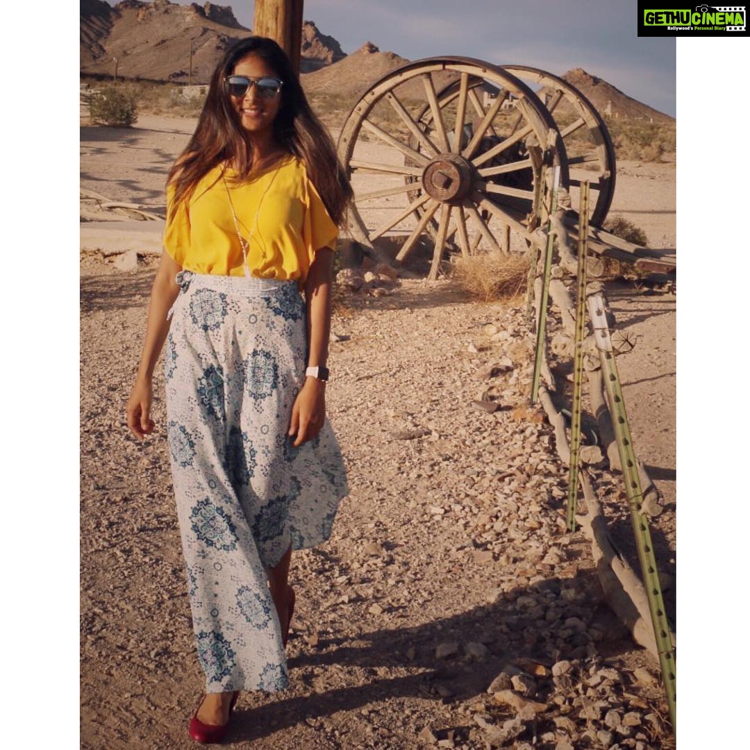 Sushma Raj Instagram - Live for the moments you canโt put into words ๐๐ป Death Valley