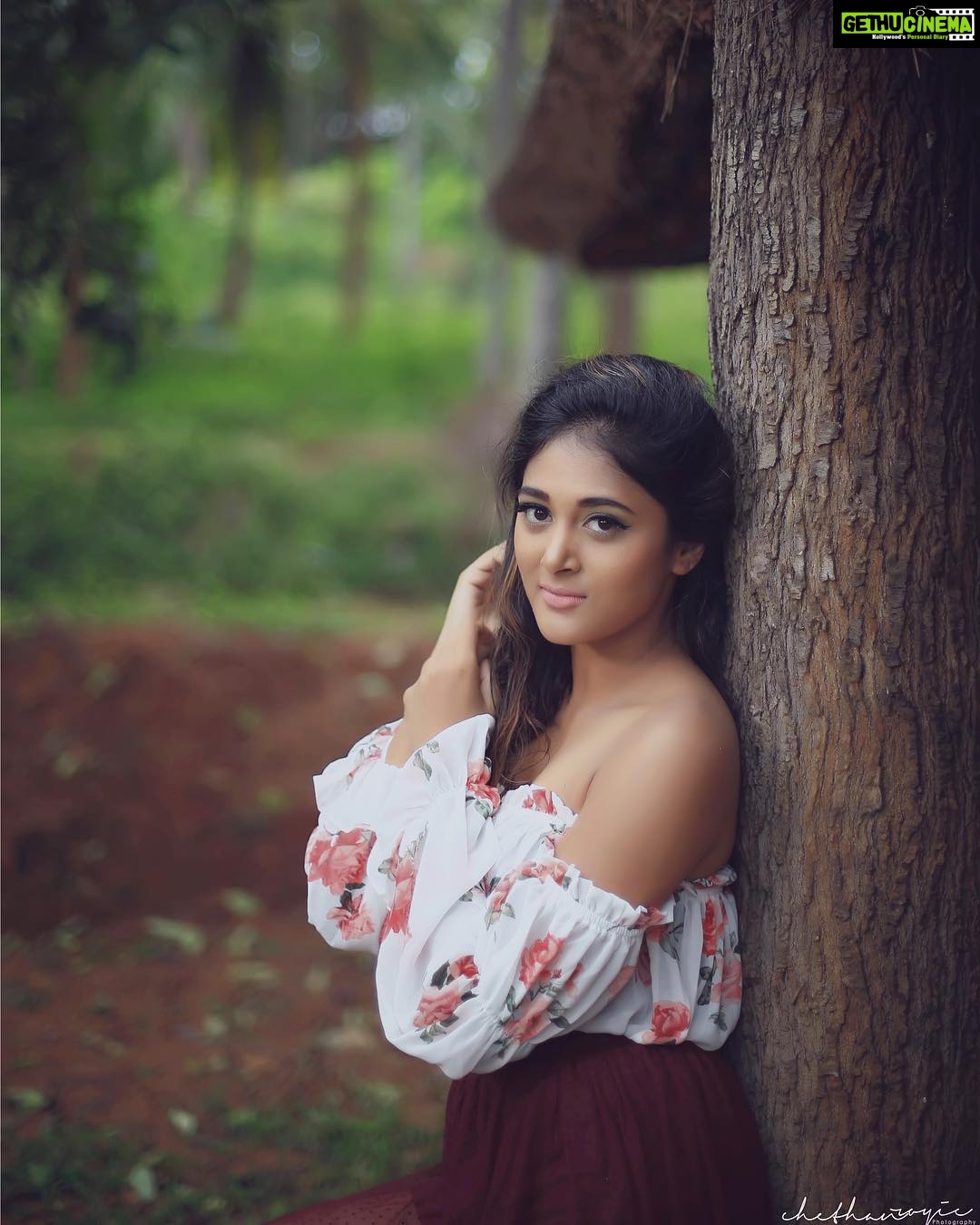 Sushma Raj Instagram - Fearlessly be yourself 🤘🏻