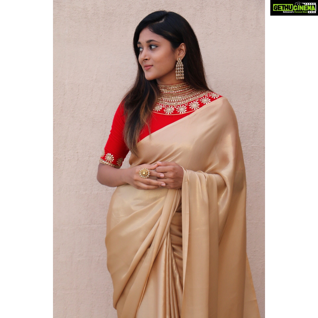 Sushma Raj Instagram - #friendswedding #saree ❤️