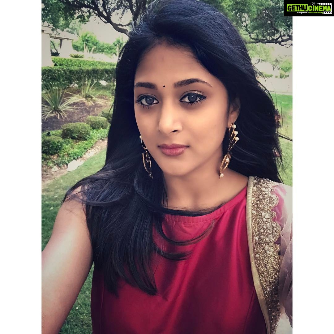 Sushma Raj Instagram - Have a great weekend!!💃🏻