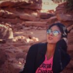 Sushma Raj Instagram - Middle of Nowhere 🤷🏻‍♀️#hiking #sedona Sedona, Arizona