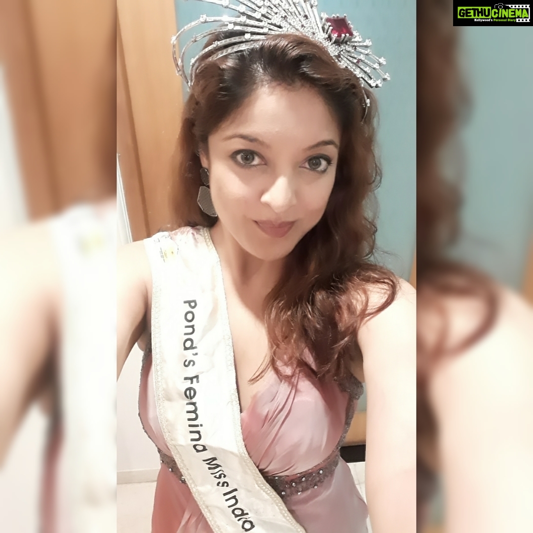 Tanushree Dutta Instagram - My crown & my sash! My most beloved possessions and always a great privilege to wear. My Miss India Universe title, one of the best gifts I got from my beloved Gods Lord Shiva, Lord Jesus and Lord Krishna. Eternally grateful to you for looking over me! My heart irrevocably belongs to you now & forever...💘