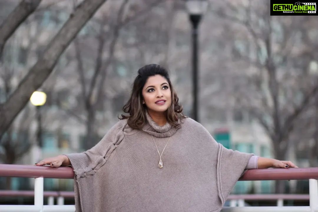 Tanushree Dutta Instagram - Hey Guys...there's something that's been bothering me for a while. It's the Wikipedia profile on me. So it's got a lot totally wrong about me and calling me just an "Indian Model" and diminishing my credentials. I tried changing but it keeps coming back to the same stuff. I'm a Miss India Universe & Bollywood actress/star so dunno why it says " Indian Model". It's the first thing people check when they google a public figure for work/awards etc & mine is all wierd & shit. Imagine after doing so much in just one life I can't even have a straightforward, uplifting & accurate Wikipedia presentation. πππ Maybe the scriptures are right & my rewards & recognition are going to be in Heaven afterall. ππ©βπ Anyways I've renounced losing my shit with this kind of wierd stuff coz looks like I can't do much about it! # If anyone can help pls do...btw...I think great & amazing stuff is going to happen for me in 2022...#waiting #godsplan #promises #grace #blissful #angel #ascension #peaceoutβ