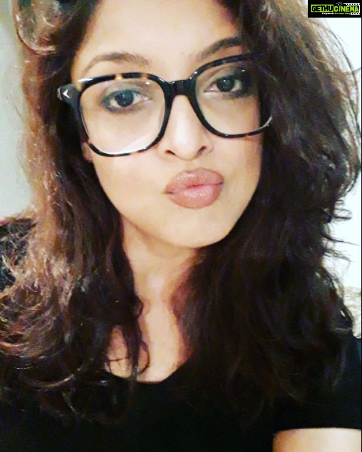 Tanushree Dutta Instagram - No cap on pouting yet! Lockdown timepass.....#staysafe