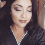 Tanushree Dutta Instagram – Random video shot during hair styling!