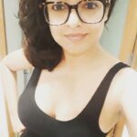 Tanushree Dutta Instagram - Hey y'all.. I'm coming live in 5 min..Bhagvad Gita reading continues...