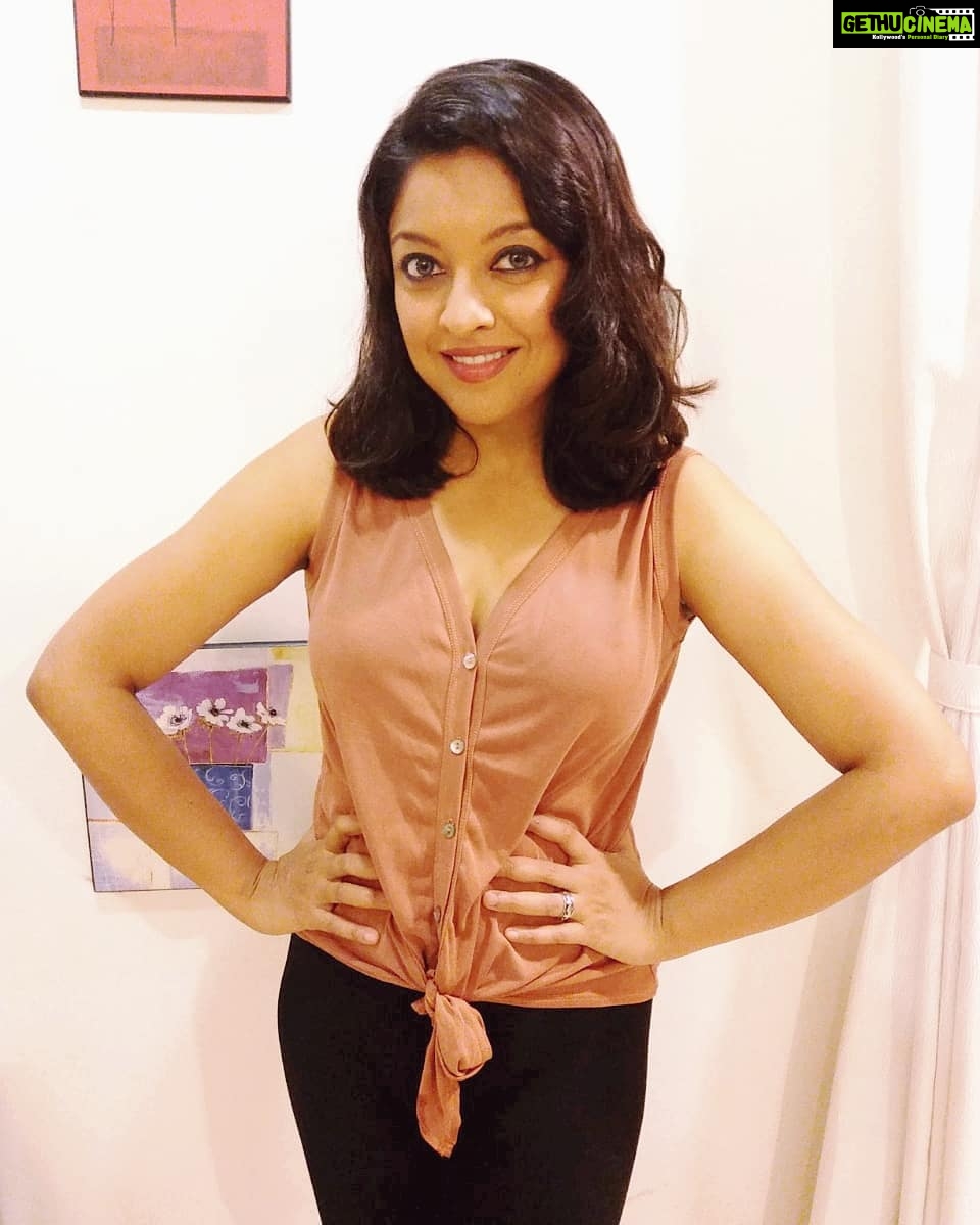 Tanushree Dutta Instagram - Hey there! 15 kgs later...