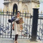 Tanushree Dutta Instagram – Amchi Mumbai!! Back in the bay folks..Happy Mahalaya today!! #justiceforssr