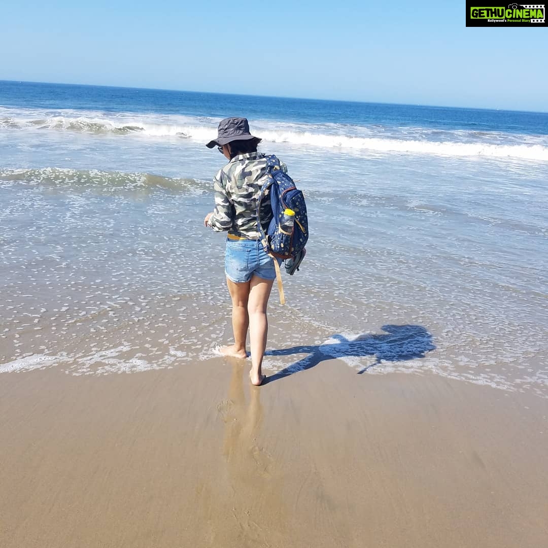 Tanushree Dutta Instagram - When life throws lemons make lemonade! If you end up leaving the mountains behind then just enjoy the beach life!! I promise to keep rocking and rolling no matter where I'm at..and to always see the glass half full despite the challenges. No other way..just no other way to stay at peace with oneself. Take up whatever opportunities present themselves and make the most of whatever is available.I will chart my own path and create my own destiny! I will rise again...I know I will...because when you have nothing to lose you have nothing to fear!