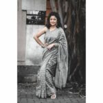 Tanushree Dutta Instagram - A shade of grey!