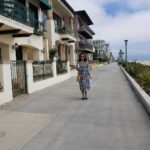 Tanushree Dutta Instagram - Had an awesome unwind day on Sunday at the Manhattan beach neighbourhood of Los Angeles. Beautifull area with lovely sea views and boardwalk and biking lane along the shoreline.Small cafe lined streets with outdoor seating just like in New York.First time in the area and I have already decided I want to buy a cute sea facing home here someday! That's my aspiration and goal.#newaspirations