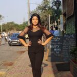 Tanushree Dutta Instagram - Just some random clicks at a local Mumbai hotspot in Versova.