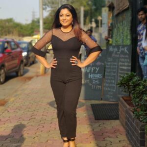 Tanushree Dutta Instagram - Just some random clicks at a local Mumbai hotspot in Versova.