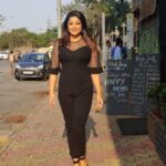 Tanushree Dutta Instagram - Just some random clicks at a local Mumbai hotspot in Versova.