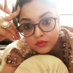 Tanushree Dutta Instagram – Have to go for a birthday party..what should I wear in blue and white theme?? #wardrobe #theeternalquestion
