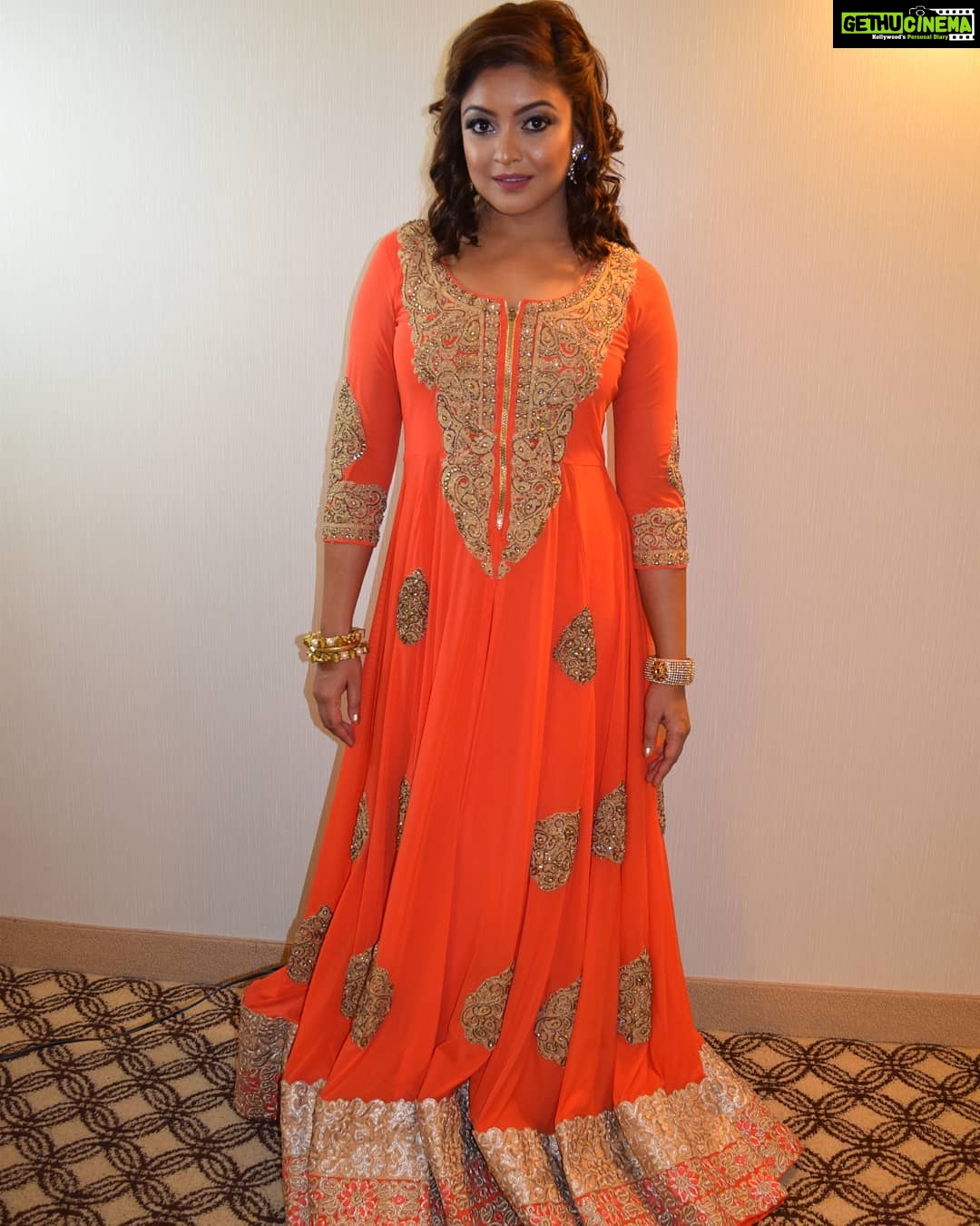 Tanushree Dutta Instagram - Found this bright pic!! 😎