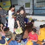 Tanushree Dutta Instagram - Fun day at a local NGO in Mumbai with underprivileged kids and rotary volunteers.My Diwali celebrations this year with a small heartfelt gesture from Dutta family!! Thankyou God for all your blessings on us.Without your grace givers cannot give nor receiving possible.#love