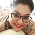 Tanushree Dutta Instagram – Have to go for a birthday party..what should I wear in blue and white theme?? #wardrobe #theeternalquestion