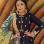 Tanushree Dutta Instagram – Navratri event in Indore last night!! Visited the mahakaleshwar temple in Ujjain too today and attended Bhasm arti early morning!! Styled by @designeraaharshirajput  Photography by @shubham_hastekar
 #indiadiaries