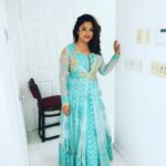 Tanushree Dutta Instagram - Angelic in blue!! #summers are here...yeehao🤗🤗🤗🤗