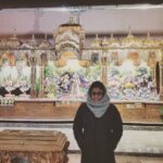 Tanushree Dutta Instagram - Amazing Monday! Found an Iskcon temple in New Jersey very close to my place.Prayed,went into a deep meditation during evening arti and ate prasad bhog!! Remembered my last visit to the Mumbai Iskcon with my family just before I left India.I had bought the first canto of the Srimad Bhagavatam to bring with me to US.Very interesting read!! #newpassion #mattersoftheheart #somethingnew #love ISKCON of Central New Jersey