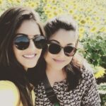 Tanushree Dutta Instagram - Throwback pic from Ishita's last years trip!! Sunflower fields in New Jersey...Ishita never wanted to leave the field..she took like a million selfies..🤣