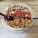 Tanushree Dutta Instagram - And ate some healthy acai bowl!! Suburban life suits me...time to move out of the city perhaps??🤔