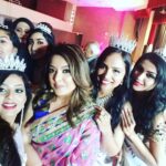 Tanushree Dutta Instagram - Beauty queens of Houston!!#lovelybeauties #beautywithpurpose