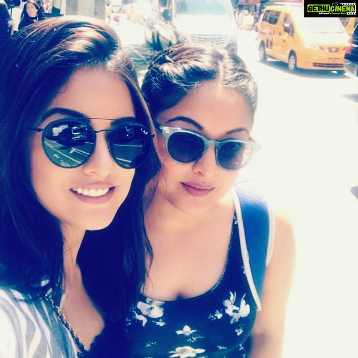 Tanushree Dutta Instagram - Throwback pic from last year Ishita visit!! Miss u lifu!!