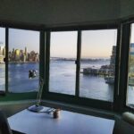 Tanushree Dutta Instagram - The view from my room!! Gods blessings that I wake up everyday with the sun on my face and breathtaking views of Manhattan overlooking the Hudson river... #sunset #thegoodlife #depthofperception #lookingfarandaway #milliondollarview
