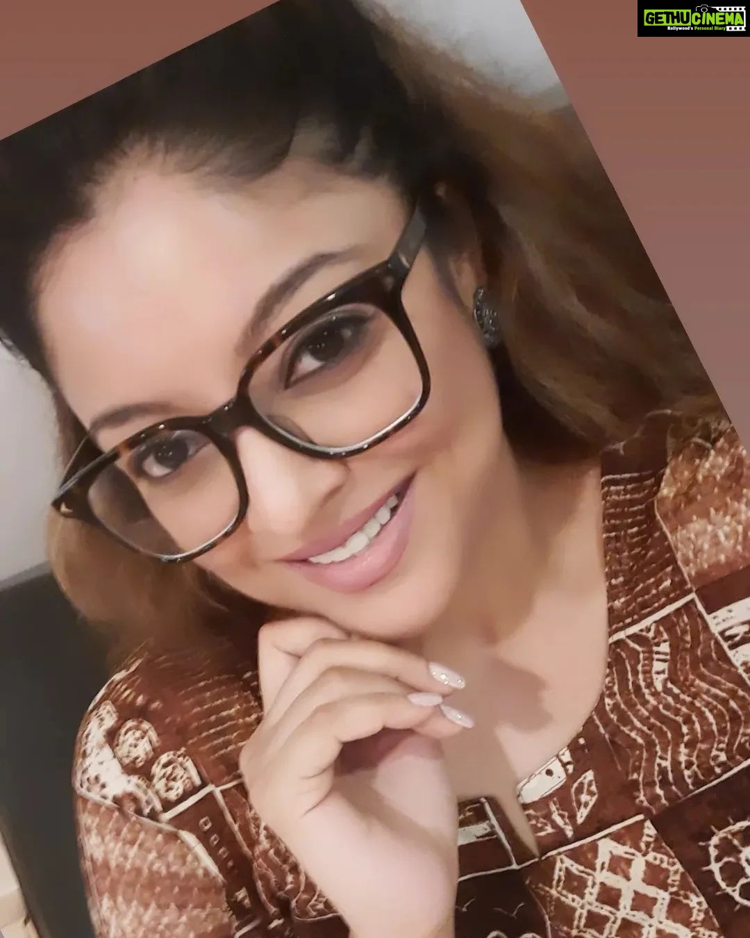 Tanushree Dutta Instagram - I'm very happy & very gratefull that I have this wonderfull opportunity, space & time to connect with my highest spiritual self! #lovely #afternoon Something I wouldn't have done in the hustle bustle of my usual life so ...Thankyou! "Be still and know that I'm God" - psalm 46:10