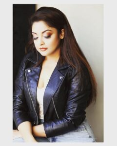 Tanushree Dutta Instagram - Going in now....Pls do not disturb!