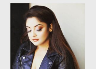 Tanushree Dutta Instagram - Going in now....Pls do not disturb!