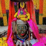 Tanushree Dutta Instagram – Visited Mahakaaleshwar Ujjain Jyotirlinga again this trip to Bhopal & Indore. Got a lovely, warm & love filled reception from the Temple heads, management, priests & city police. Felt like I was back home from somewhere…such was the welcome everyone showered on me. #thankyou #harharmahadev
