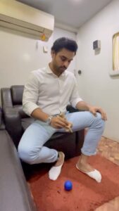 Tovino Thomas Instagram - When Jaison gives way for Chandraprakash 😉 Some break time fun on the set of Naradan with Kendama! #Naradan #March3rd #bts #chandraprakash #comingsoon #theatres #kendama #japanese #game