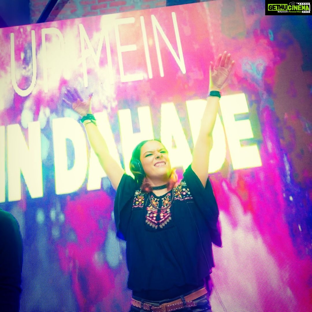 Udita Goswami Instagram - This is how you look when you love your job. #djlife