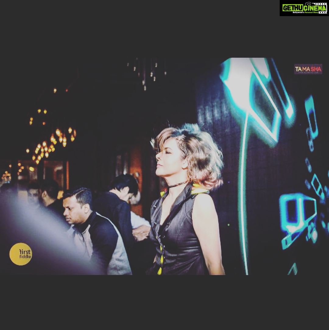 Udita Goswami Instagram - Thank you #tamashaindia. I had a blast, I know you guys did too. Delhi see you this Sat. Will update on venue soon. π€πΌπ #djlife