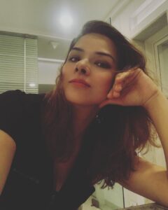 Udita Goswami Instagram - Been a while. Just thought would check on you guys. How is everyone doing?! Lots of love and light. ✨💫 💕